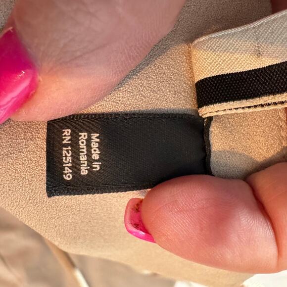 Topshop Women's sz 2 Tan Beige Crop Tank Sleeveless Button Detail Zip Back - Picture 6 of 10